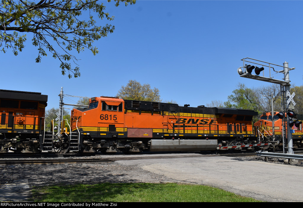 BNSF 6815